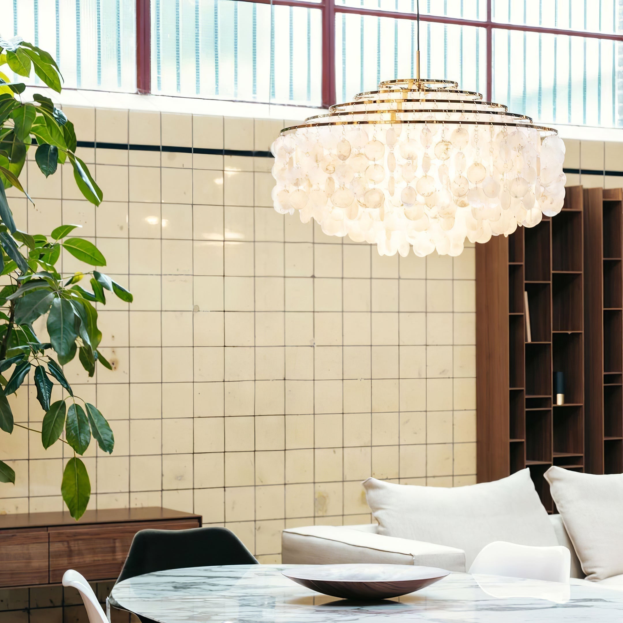 Modern Round Shell Pendant Light Coastal Chandelier for Living Room and Bedroom