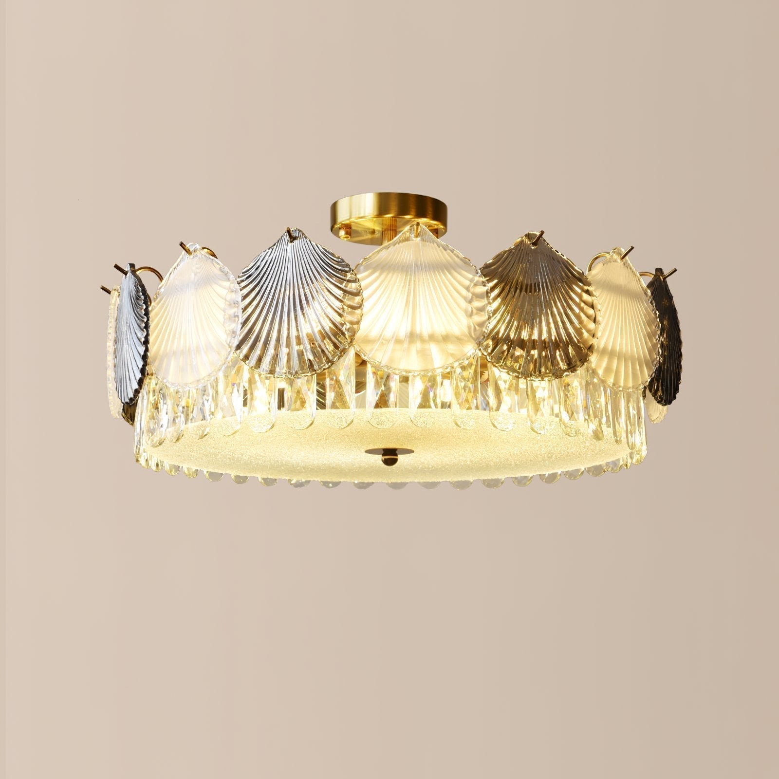 luxury-shell-shaped-crystal-flush-mount-ceiling-light-fixture-with-gold-finish