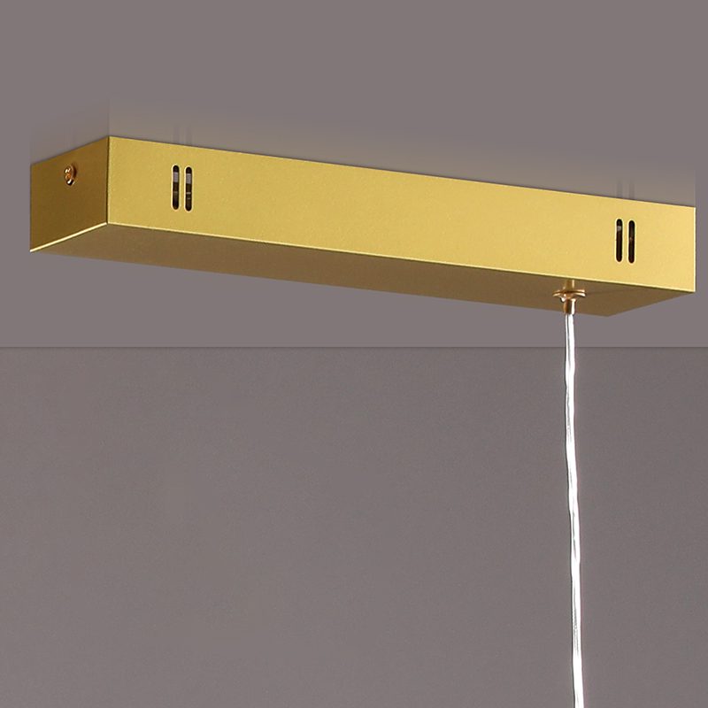 minimalist-gold-linear-led-pendant-light-for-kitchen-island-and-modern-dining-area