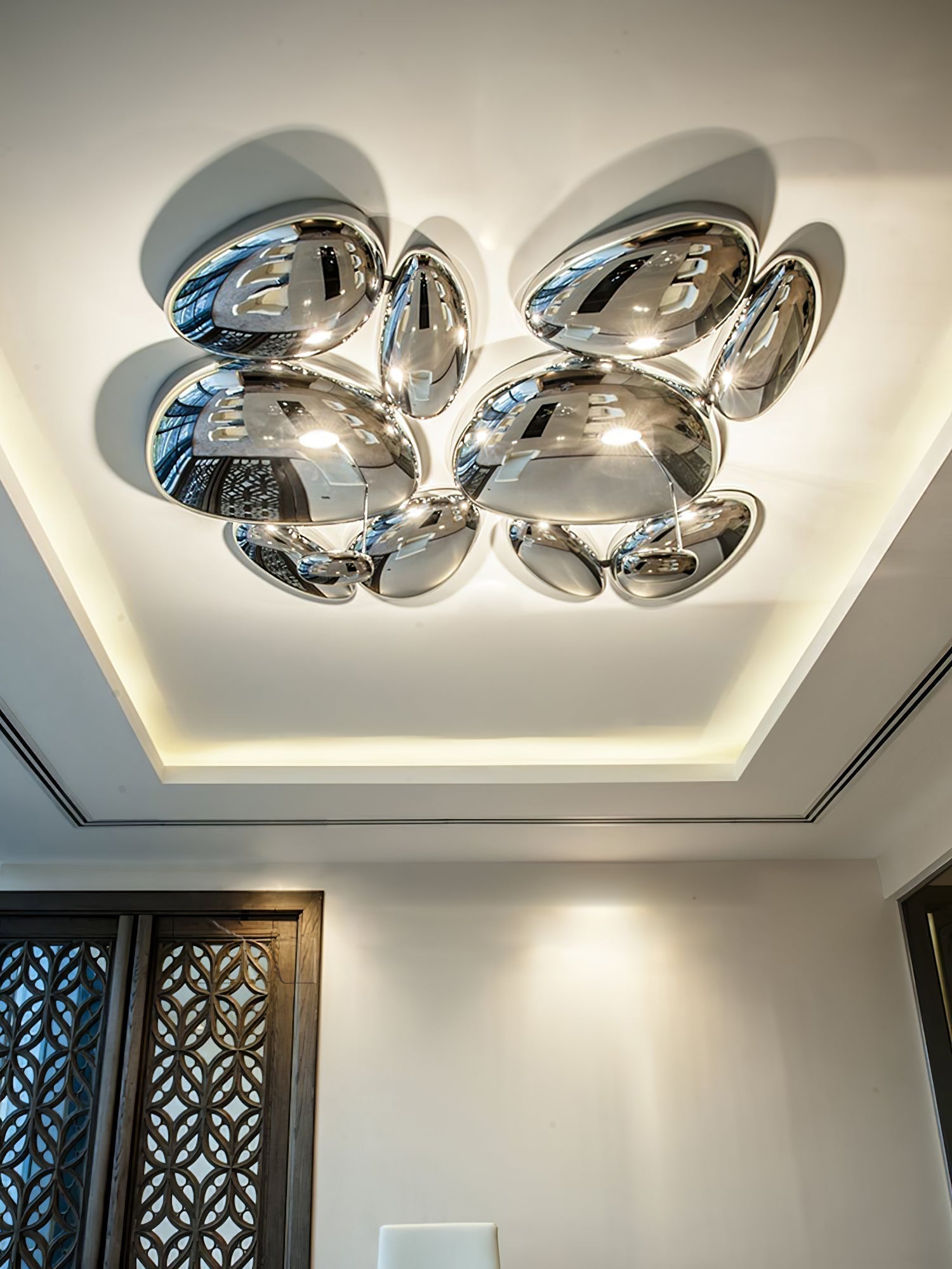 Modern Chrome Pebble LED Ceiling Light Biomorphic Reflective Flush Mount Lamp