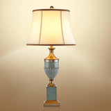 Art Deco Fluted Resin Table Lamp with Fabric Shade for Elegant Home Decor