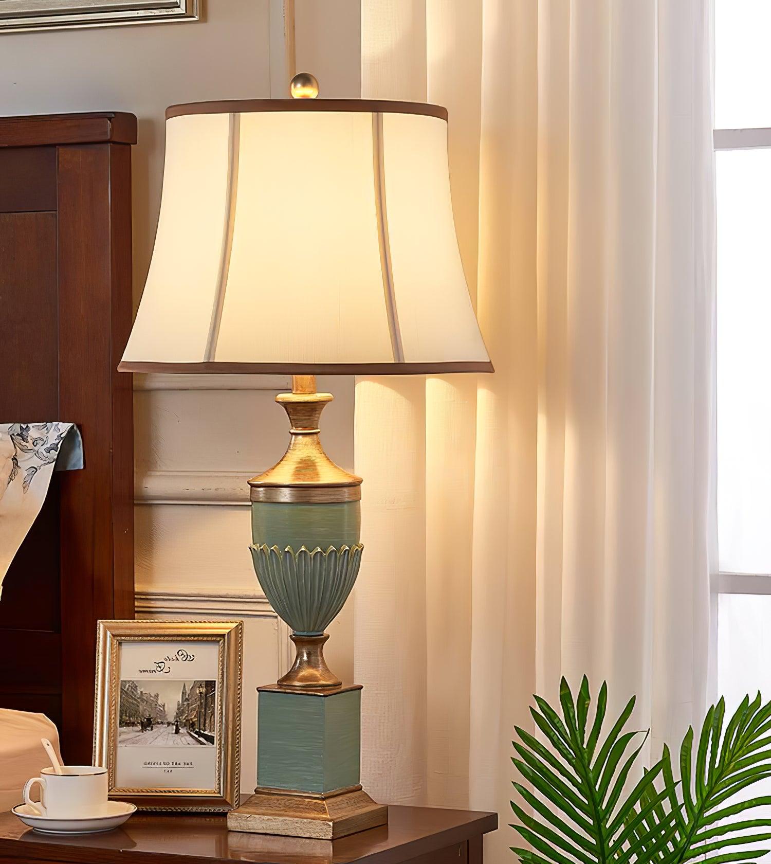 Art Deco Fluted Resin Table Lamp with Fabric Shade for Elegant Home Decor