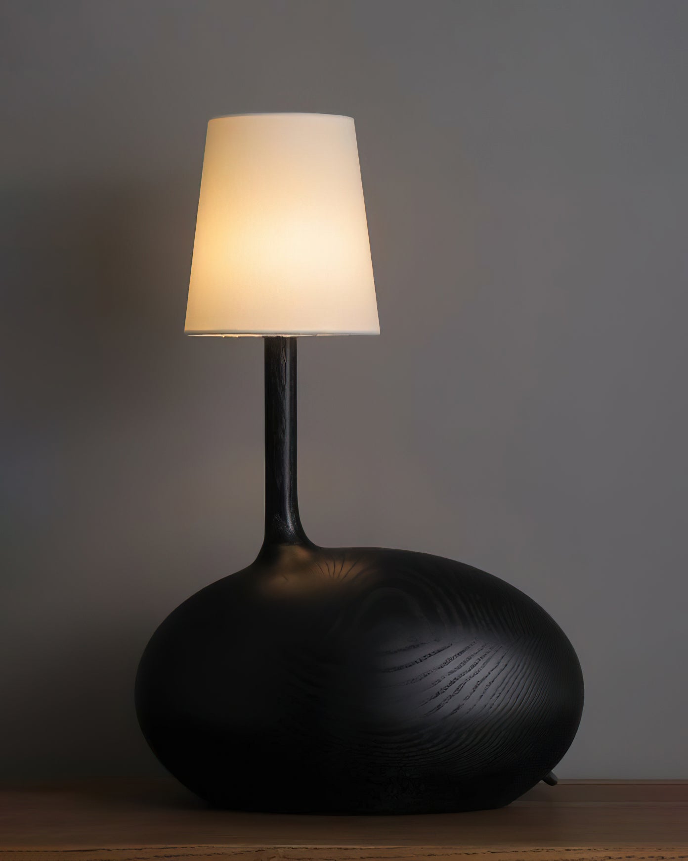 Modern Snail Design Wood Table Lamp with Round Base and White Fabric Shade for Bedroom