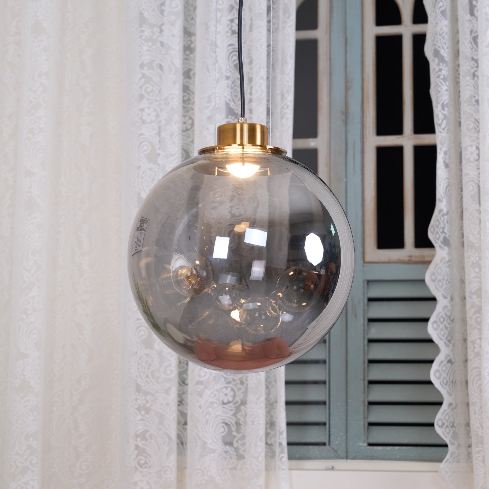 modern-glass-ball-pendant-light-soap-bubble-design-hanging-lamp-with-integrated-led