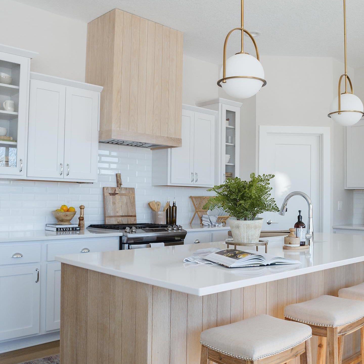 modern-etched-opal-glass-pendant-lamp-vintage-brass-metal-yoke-ceiling-light-for-kitchen-island