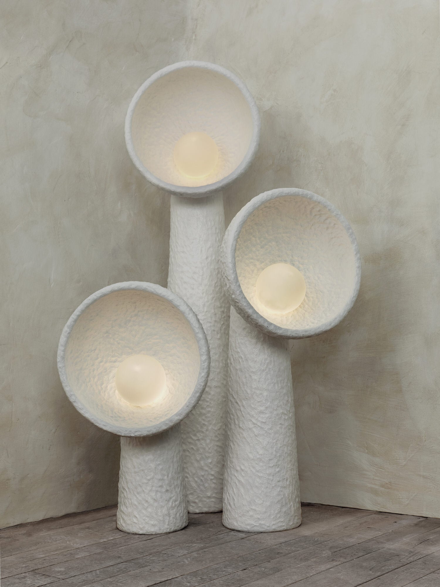 artistic-soniah-fiberglass-floor-lamp-modern-white-standing-light-for-living-space