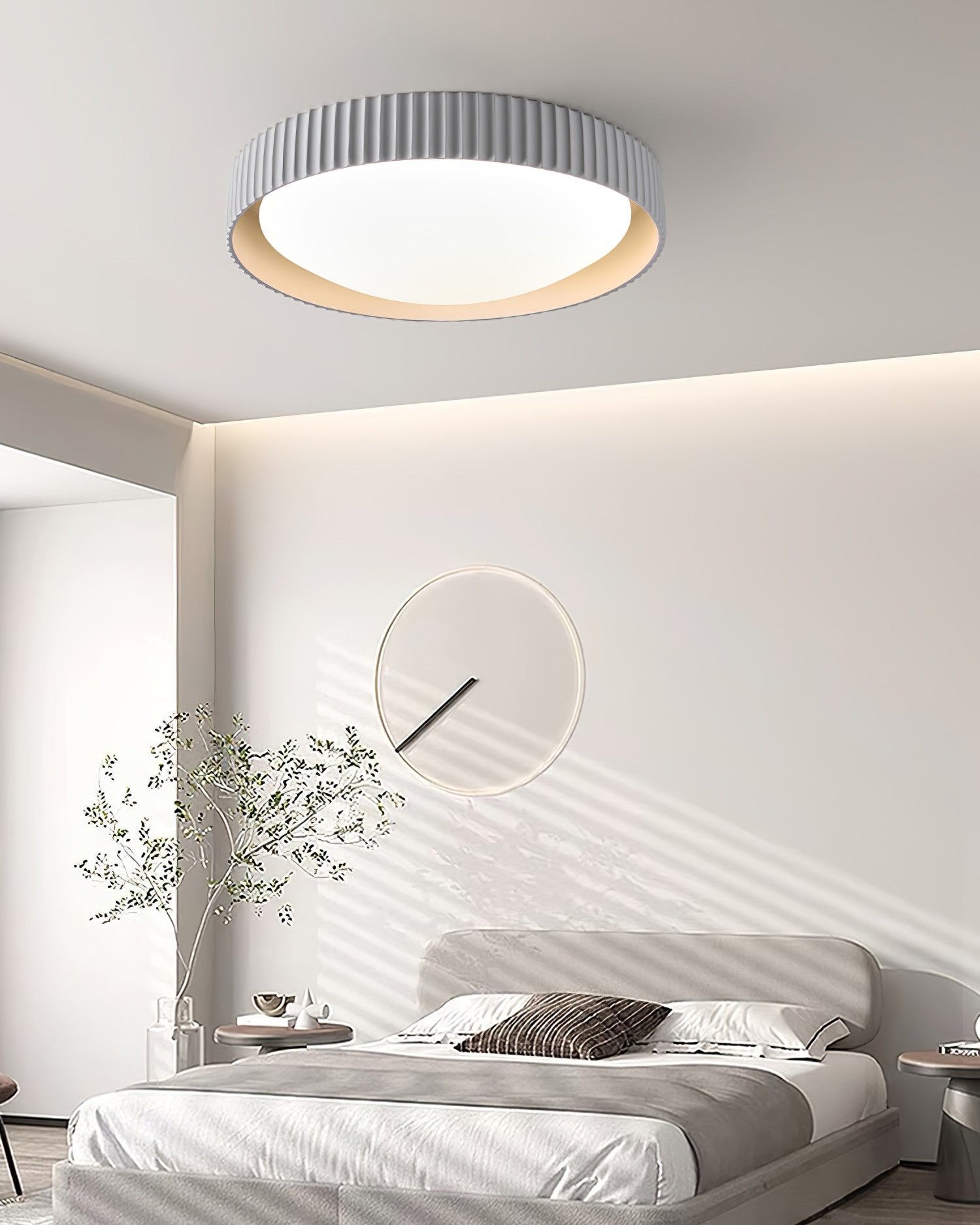modern-round-ribbed-acrylic-led-flush-mount-ceiling-light-in-resin-frame