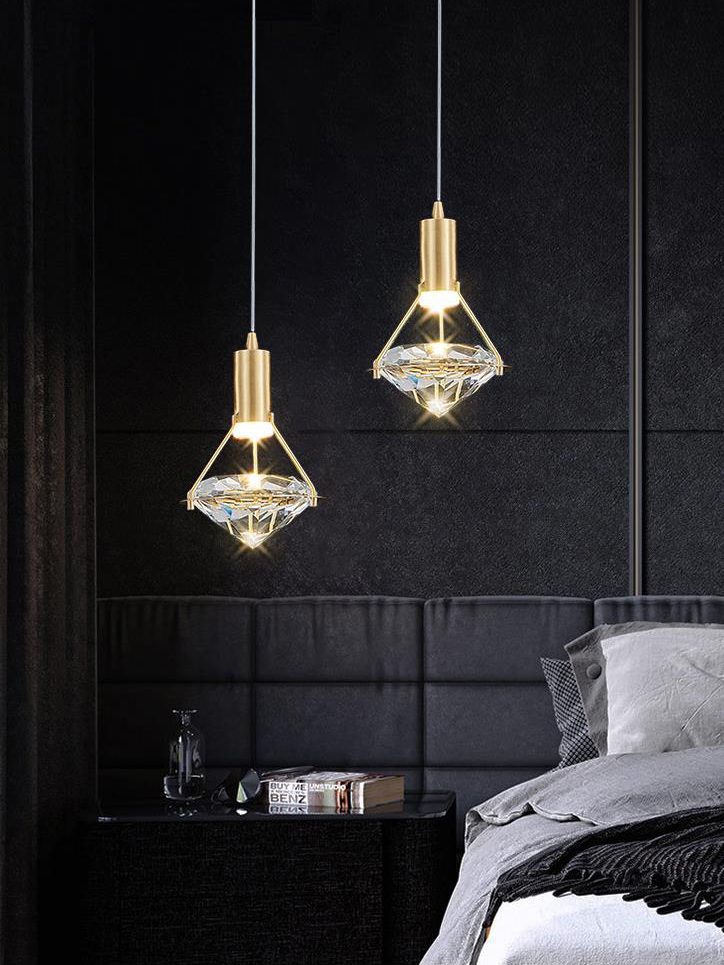 elegant-diamond-crystal-pendant-light-brass-finish-modern-led-chandelier-for-luxury-interior-spaces