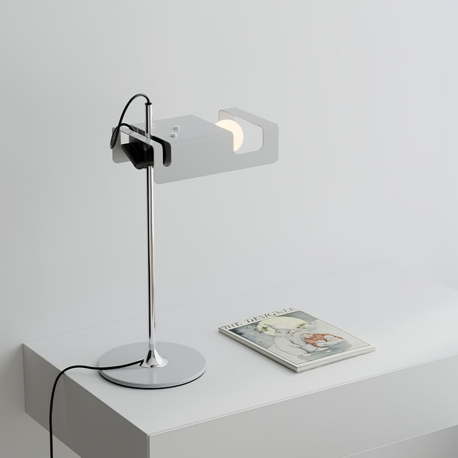 Modern Spider Metal Adjustable Table Lamp with Tilting Spotlight for Bedroom Nightstand or Desk