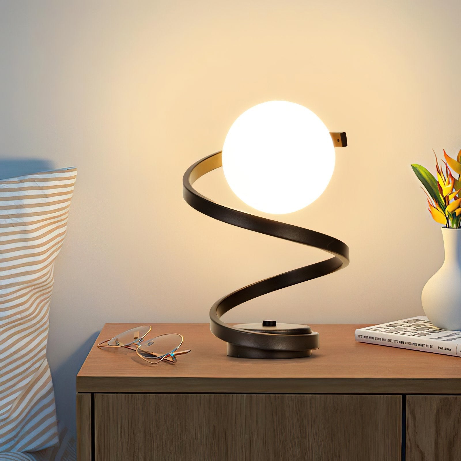 modern-spiral-glass-table-lamp-for-bedside-and-living-room-decor-lighting