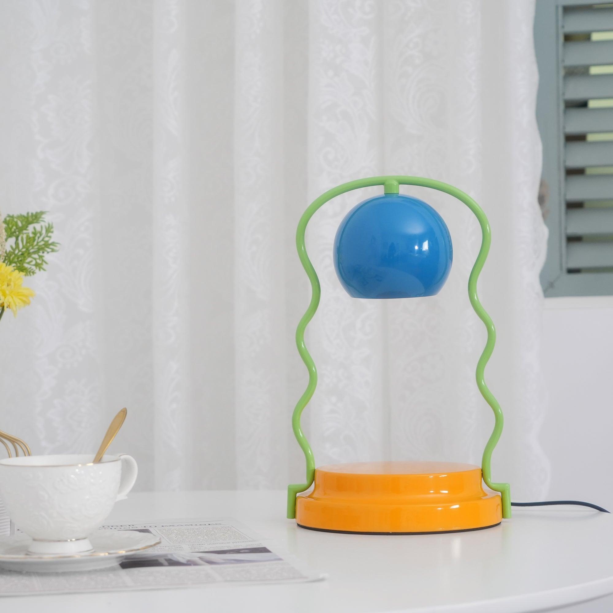 Modern Squiggle Spiral Table Lamp Decorative Metal Bedside Lighting for Bedroom