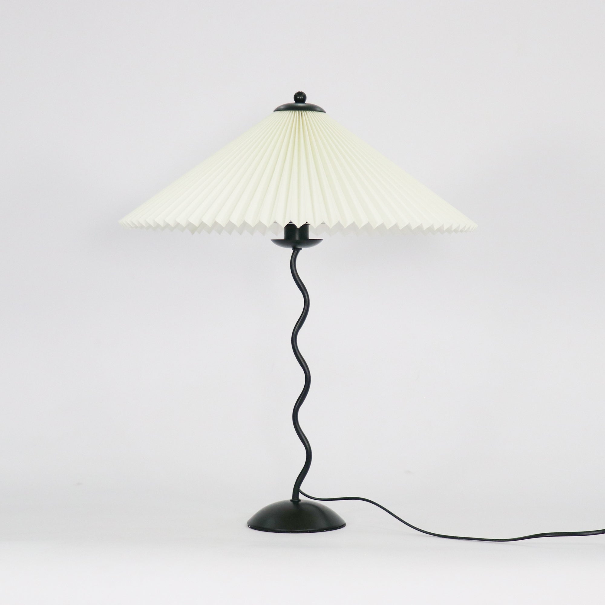 Modern Pleated Fabric Table Lamp with Nordic Wavy Metal Stem for Bedroom Living Room