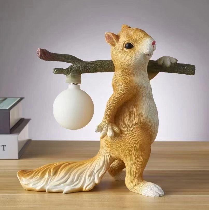 Squirrel Shaped Portable Resin Table Lamp Unique Animal Design Night Light for Modern Home Decor