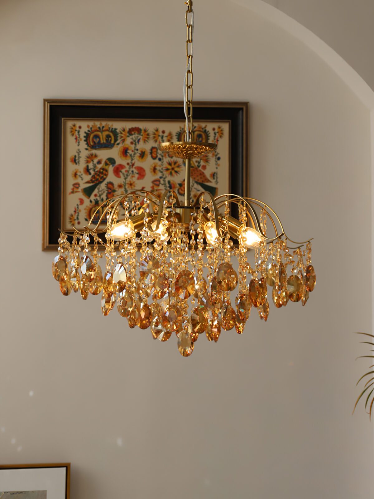 modern-wedge-shaped-gold-and-crystal-pendant-light-for-dining-room-and-living-room