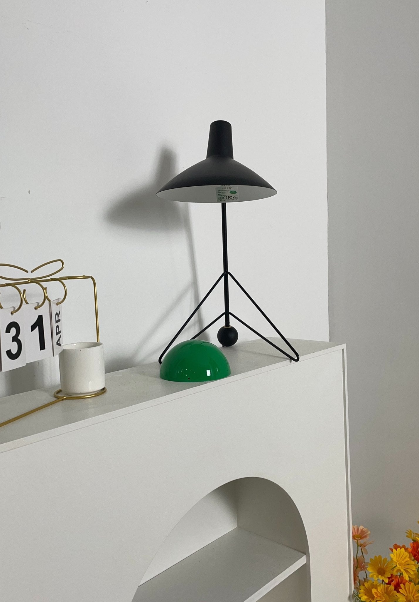 Contemporary Matte Finish Metal Table Lamp with Adjustable Head for Study and Bedside