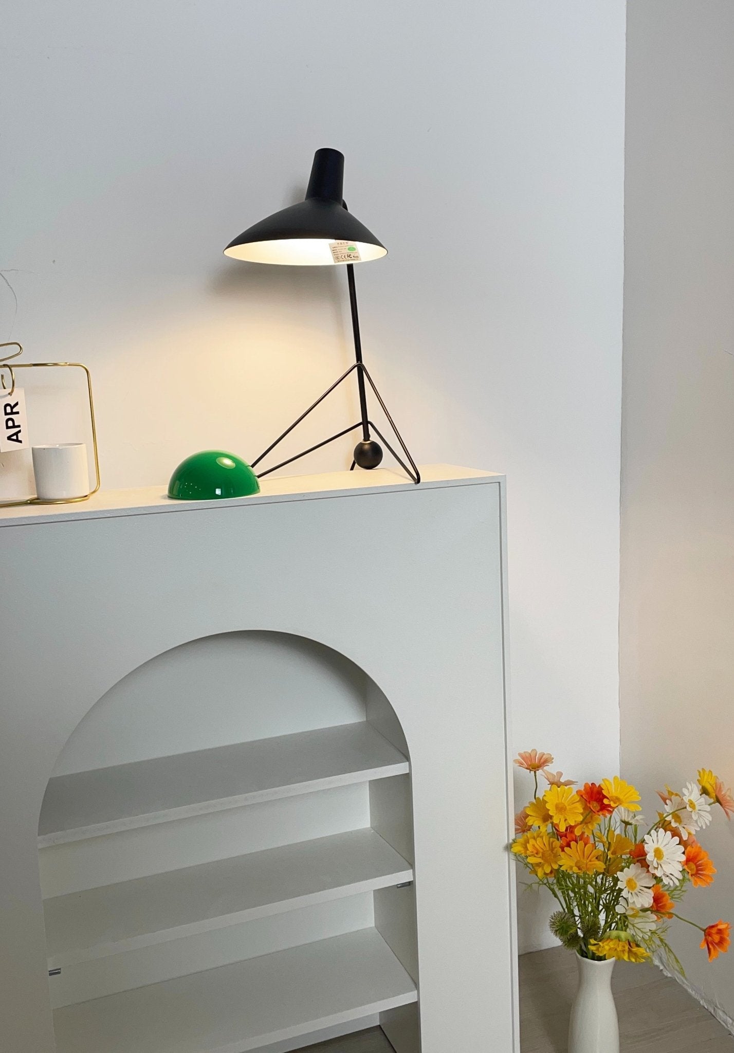 Contemporary Matte Finish Metal Table Lamp with Adjustable Head for Study and Bedside