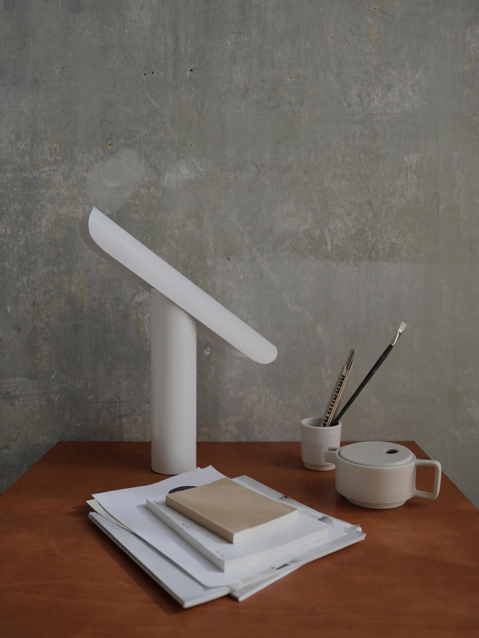 Modern Minimalist Geometric Adjustable LED Desk Lamp with Metal Finish