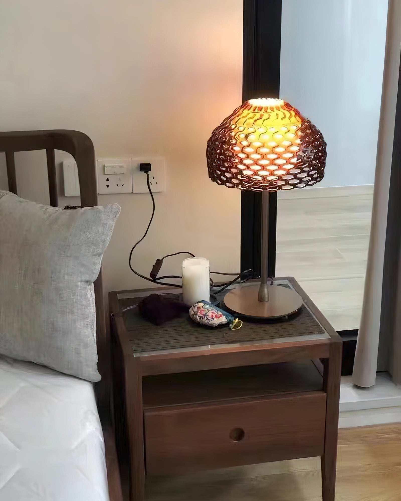 Modern Armadillo Geometric Table Lamp for Living Room and Nightstand Decor