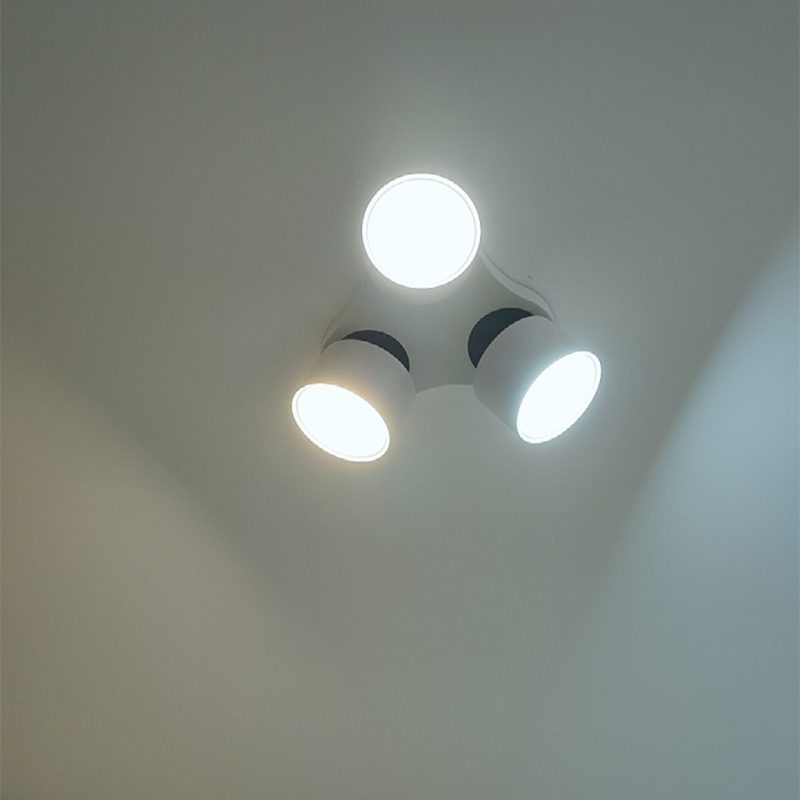 modern-three-head-integrated-led-ceiling-lamp-minimalist-aluminum-round-flush-mount