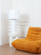 Contemporary Geometric Table Lamp with Spherical Base Accents for Modern Bedroom Decor