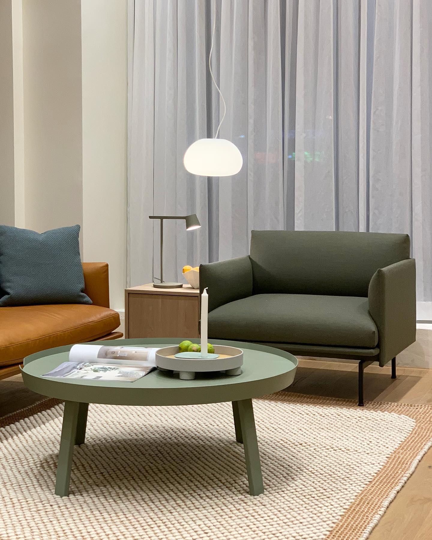 Modern Minimalist Tip Table Lamp with Adjustable Head and Dimmable LED Light for Workspace