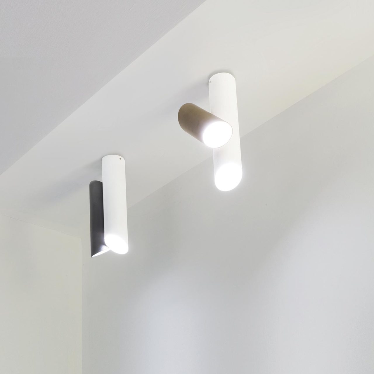 modern-aluminum-tubular-led-pendant-light-adjustable-minimalist-suspension-lamp