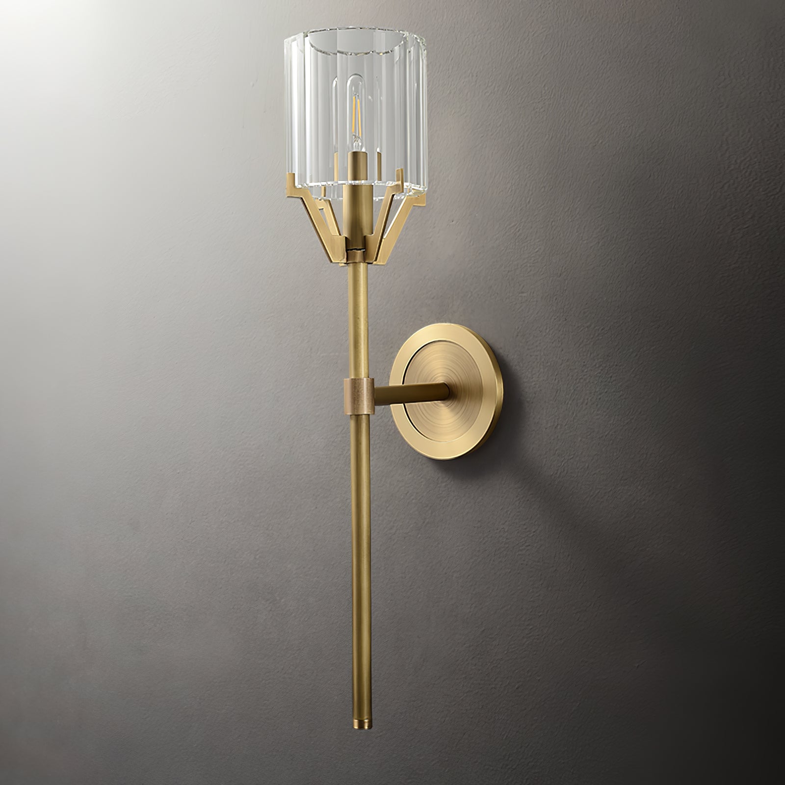 modern-architectural-faceted-crystal-glass-wall-sconce-with-polished-brass-finish
