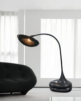 venus-flytrap-inspired-modern-sculptural-floor-lamp-black-artistic-standing-light