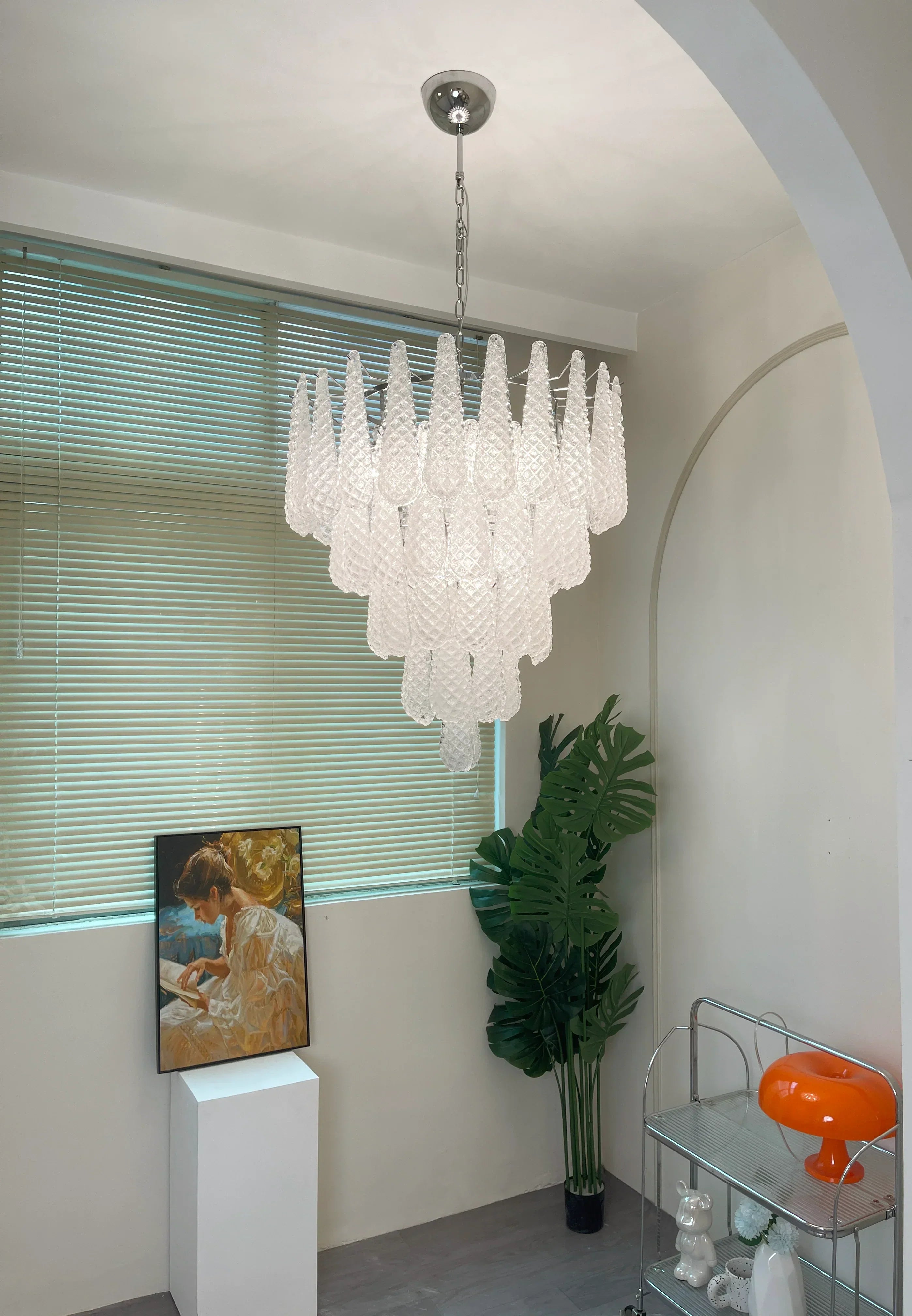luxury-vintage-murano-glass-petals-drop-chandelier-elegant-transparent-glass-pendant-light