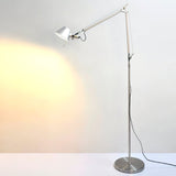 minimalist-silver-metal-floor-lamp-adjustable-standing-light-for-modern-living-room