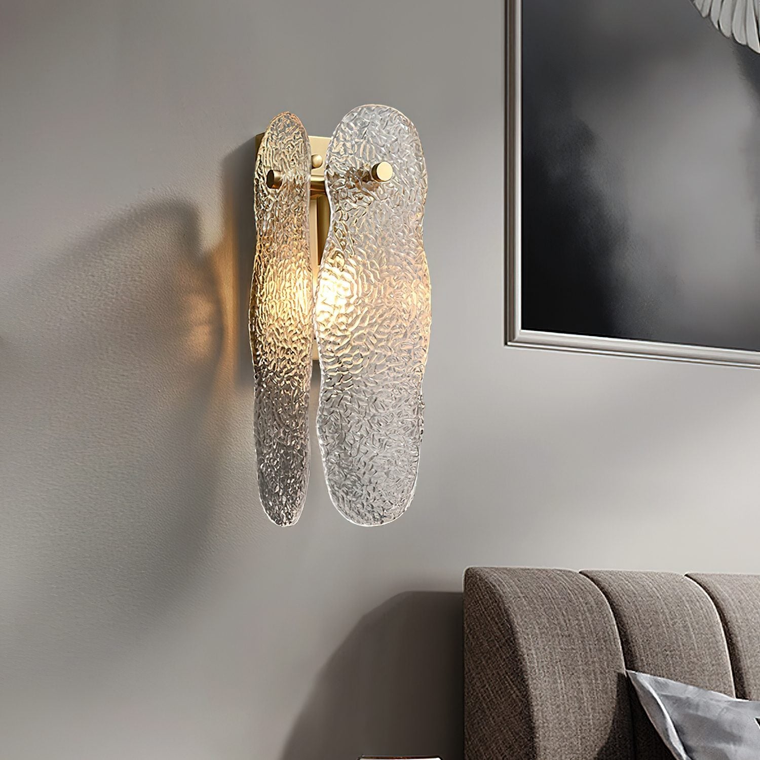 elegant-water-ripple-glass-wall-sconce-for-living-room-bedroom-gold-finish-lighting-fixture