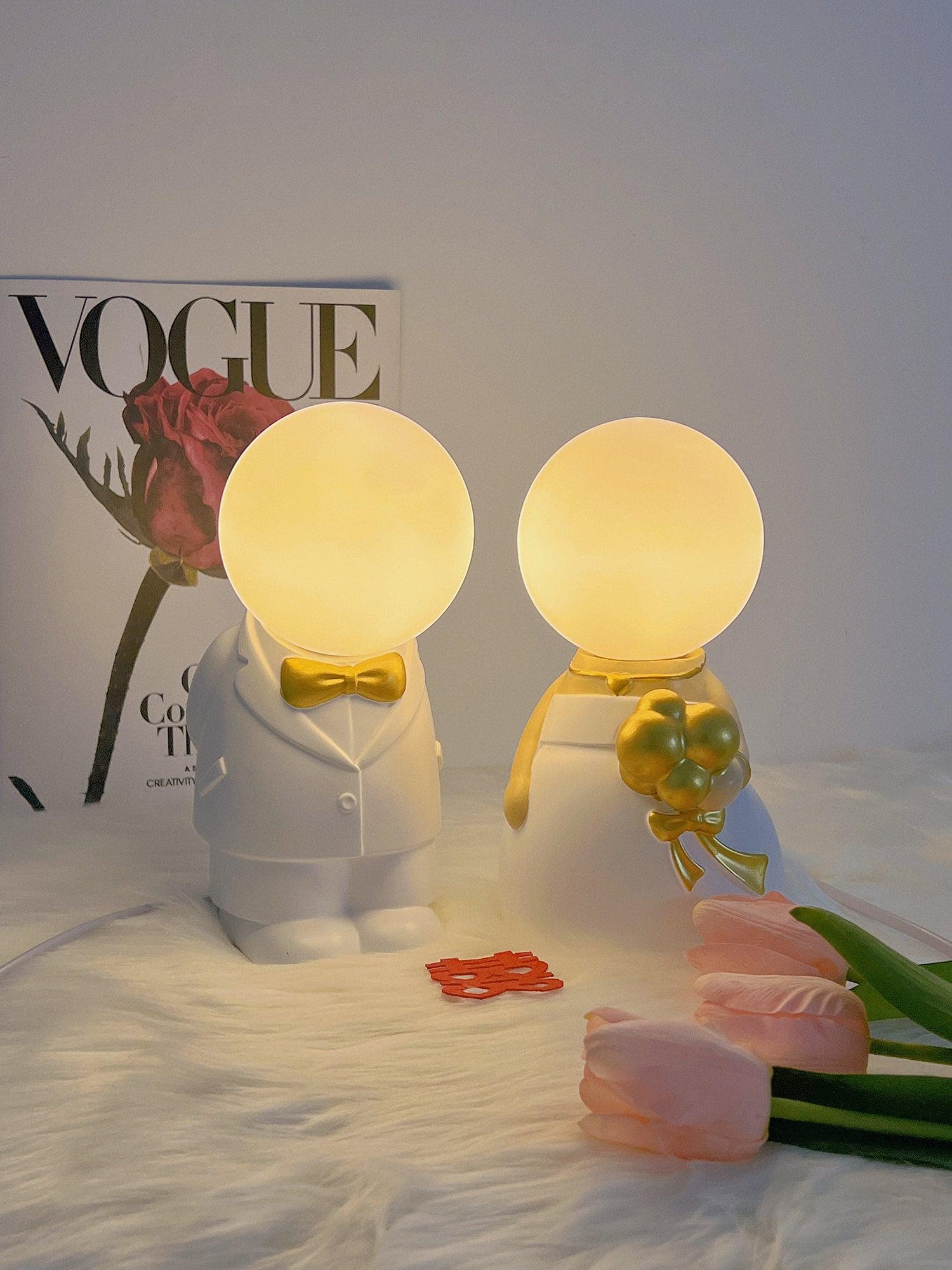 Elegant Baroque Resin Table Lamp for Weddings and Events Decorative LED USB Desk Light
