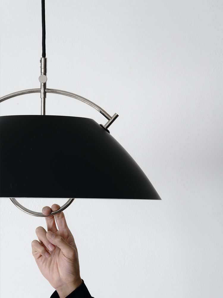 modern-aluminum-pendant-light-with-integrated-handle-adjustable-height-hanging-lamp-for-living-room