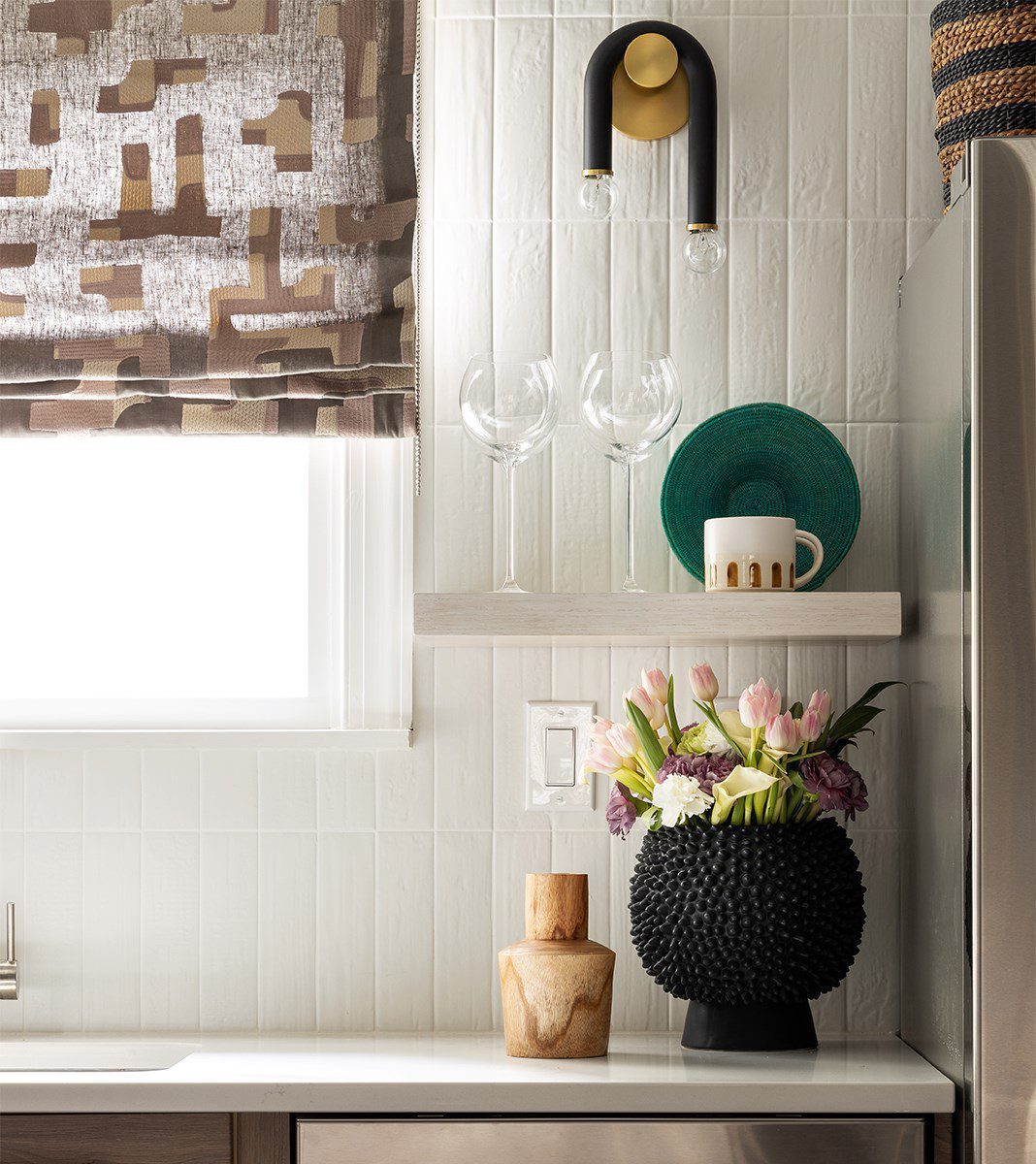 modern-curved-steel-two-light-wall-sconce-architectural-wall-lamp-for-bedroom-and-hallway