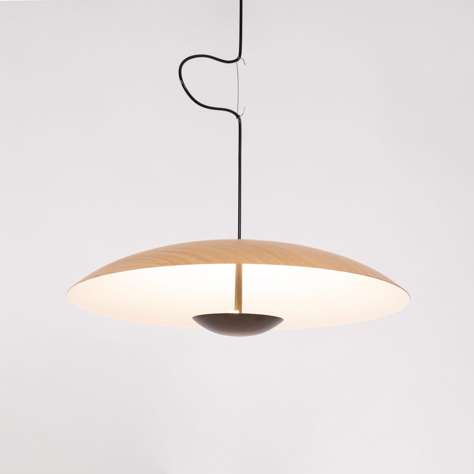 modern-minimalist-round-led-pendant-light-woodgrain-metal-ceiling-hanging-lamp