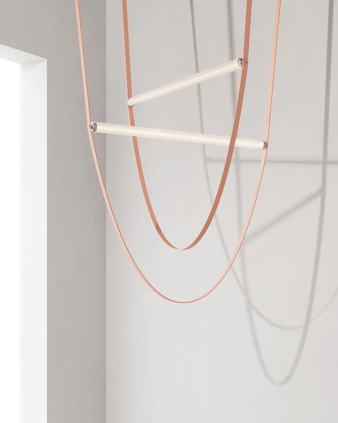 modern-brown-leather-and-glass-led-suspension-lamp-industrial-style-tubular-hanging-light