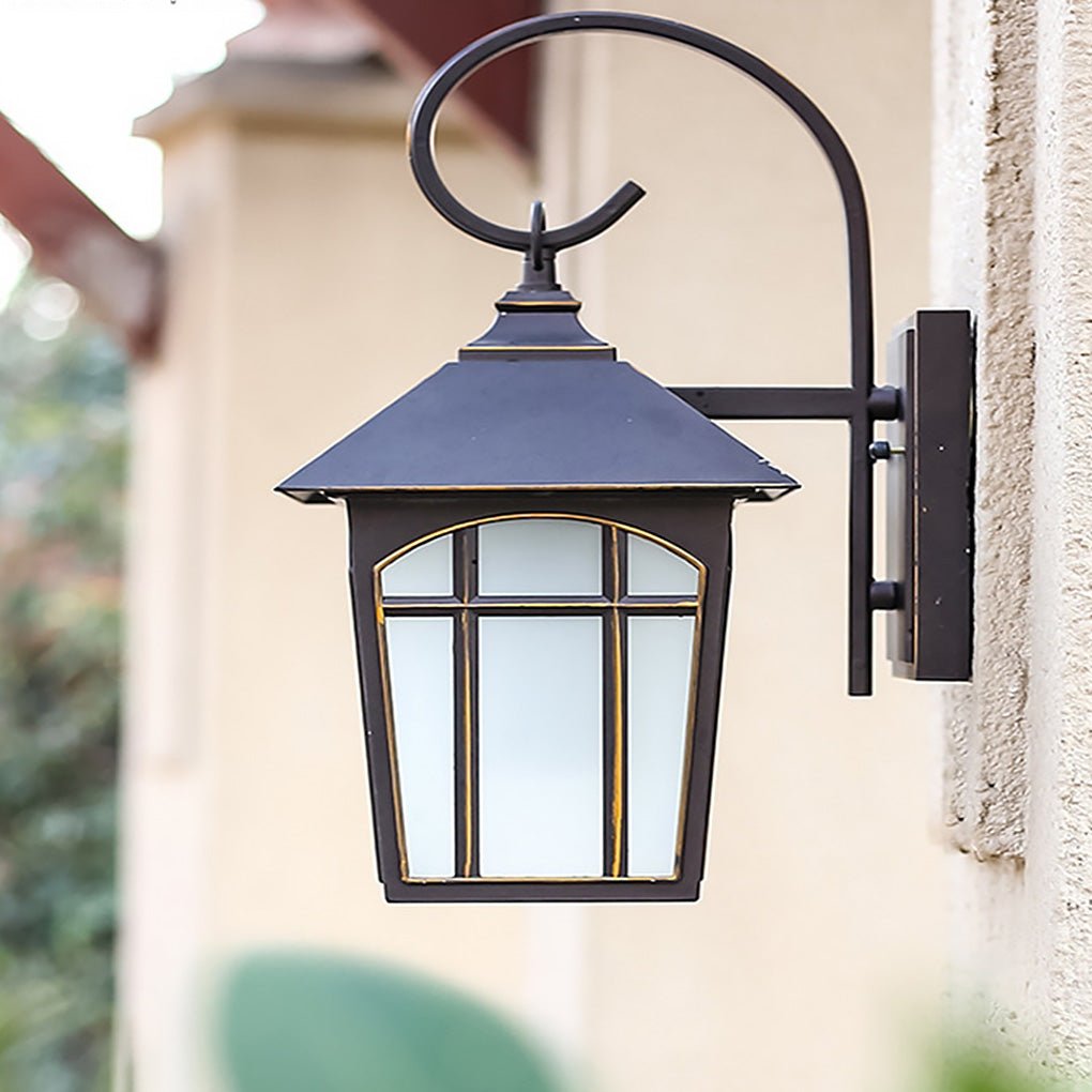 Antique Style Iron Glass Outdoor Wall Sconce Waterproof Exterior Lighting for Porch