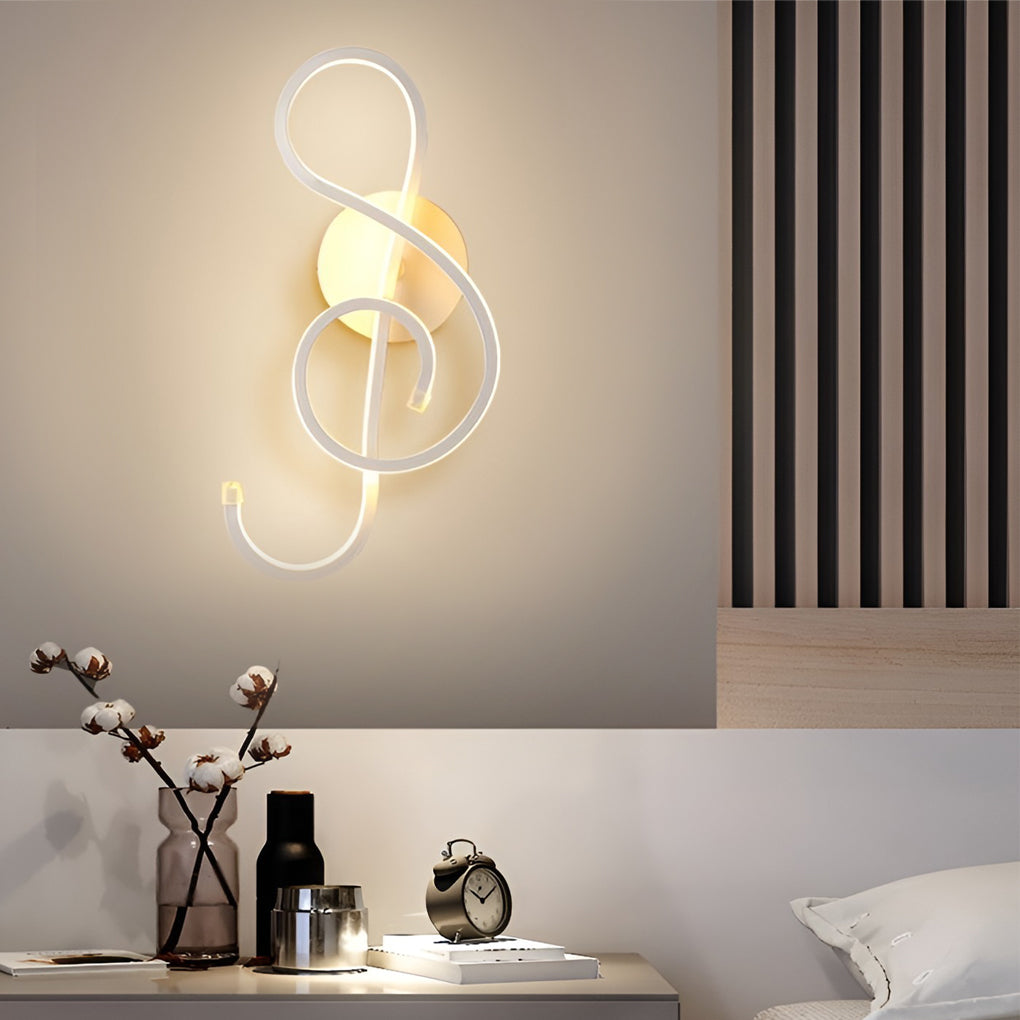 Artistic Musical Note Shape LED Wall Lamp with Electroplated Aluminum Finish