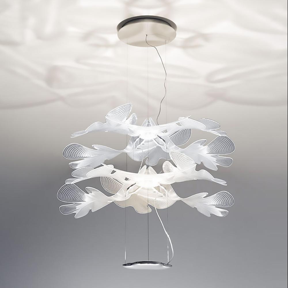 Artistic PMMA Leaf Suspension Light Modern LED Candelabrum Pendant Fixture