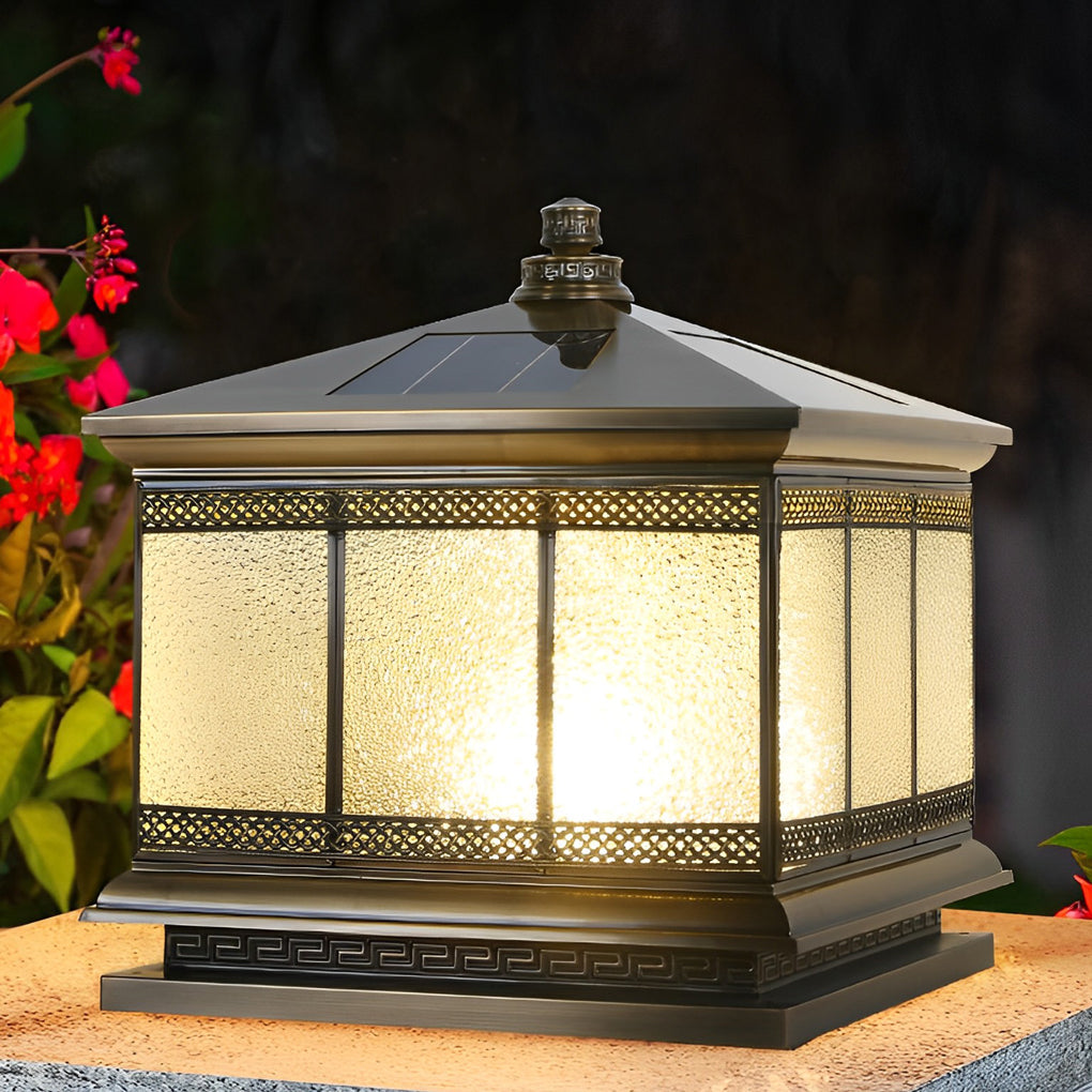 Bronze Waterproof Outdoor Solar Post Cap Lights Retro Decorative Gate Fence Pillar Lighting