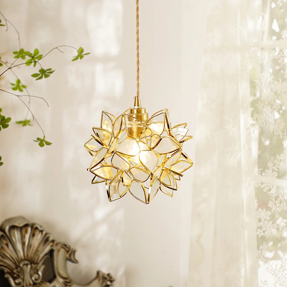 Capiz Shell Flower Sphere Pendant Light Brass Hanging Lamp for Dining Room