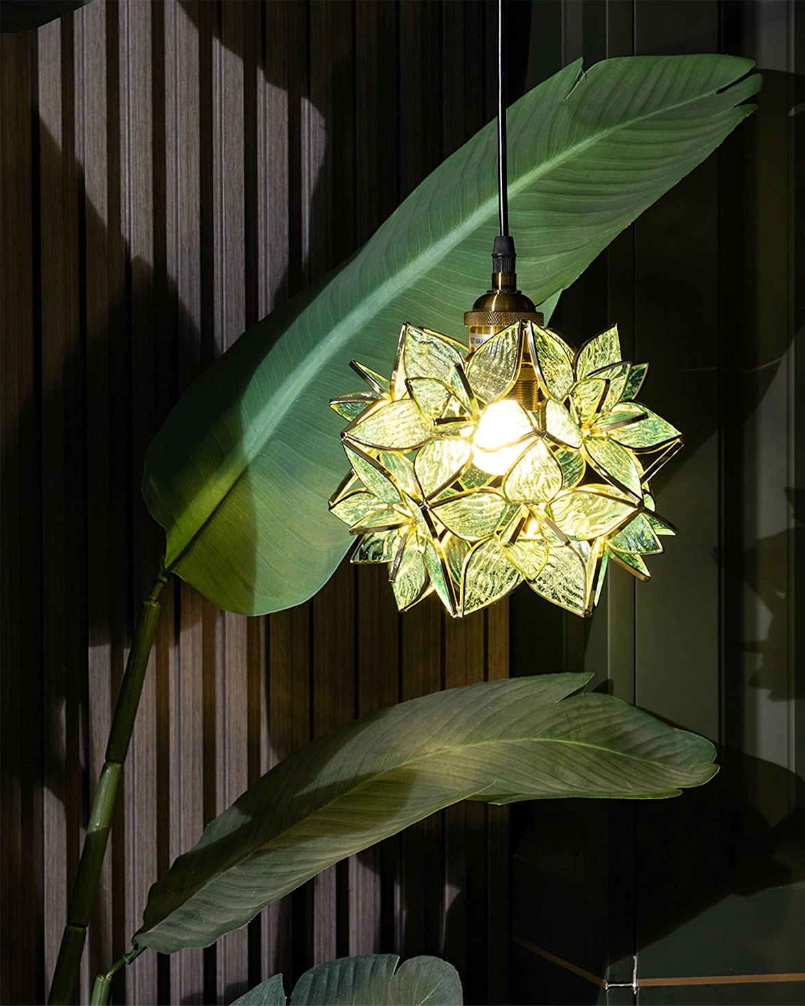 Capiz Shell Flower Sphere Pendant Light Brass Hanging Lamp for Dining Room