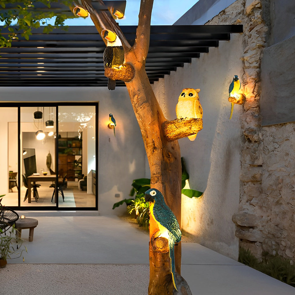 Decorative Resin Animal Parrot LED Garden Light Waterproof Outdoor Pathway Landscape Lamp