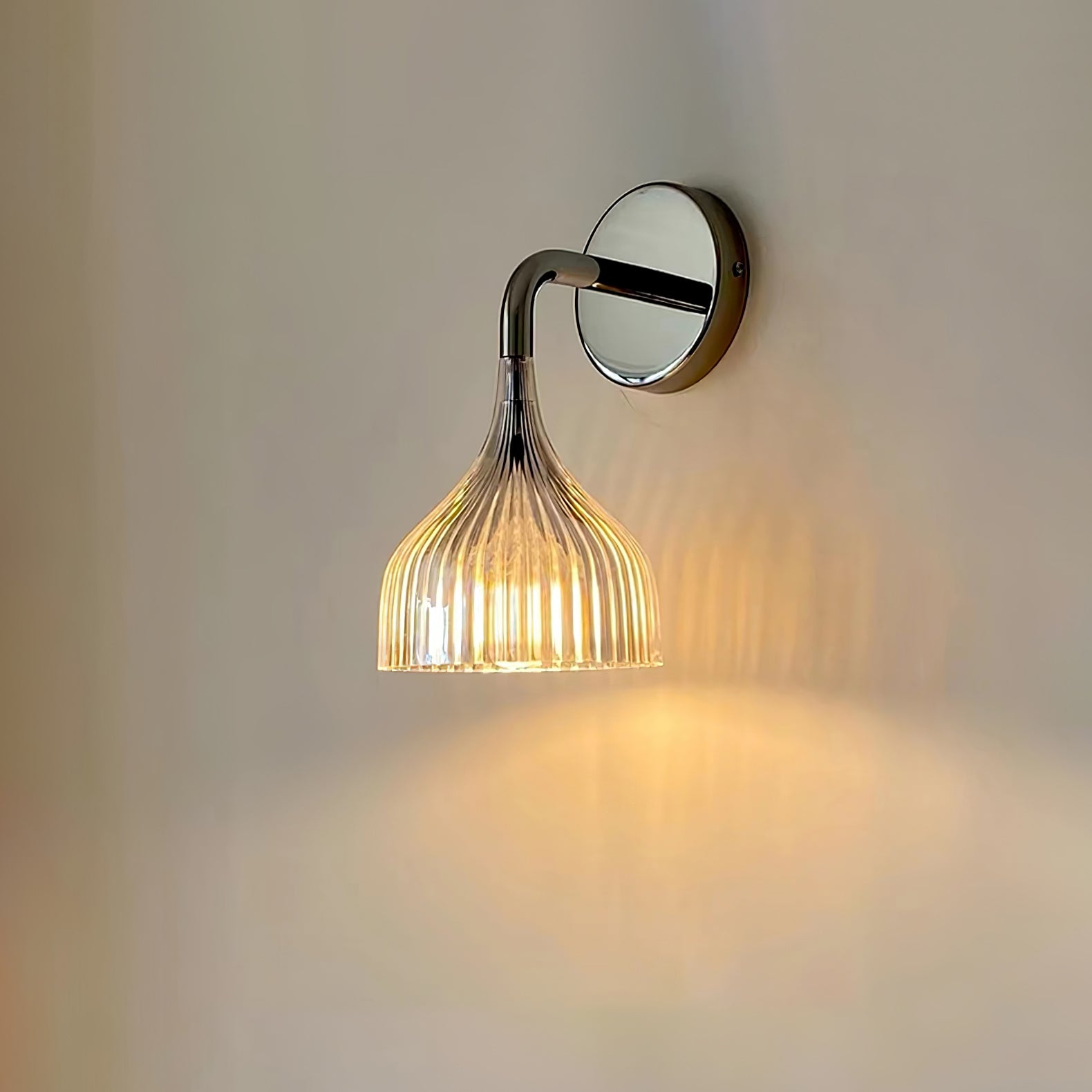 E Modern Minimalist Chrome Wall Sconce Indoor Glass Globe Bedside Reading Light
