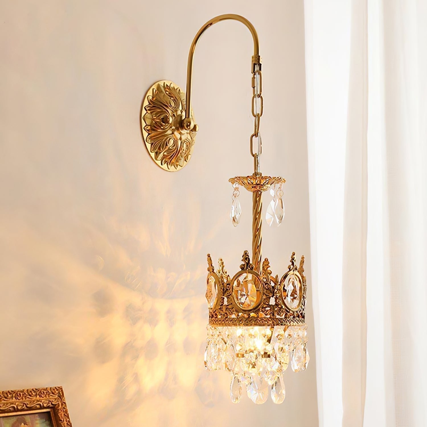 Elegant Crystal Crown Wall Sconce Luxury Interior Lighting Fixture for Hallway and Bathroom