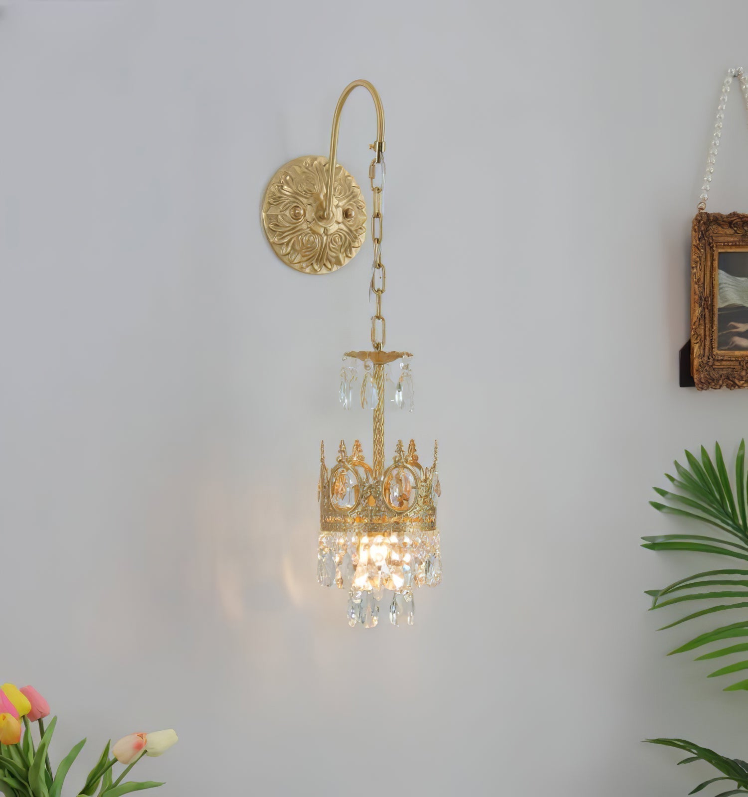 Elegant Crystal Crown Wall Sconce Luxury Interior Lighting Fixture for Hallway and Bathroom
