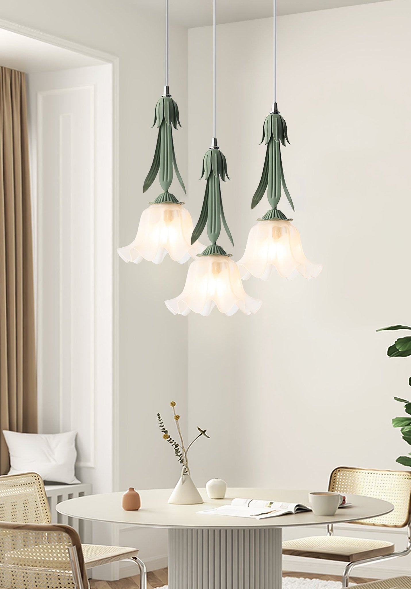 elegant-lily-of-the-valley-pendant-light-with-floral-glass-petals-for-modern-dining-rooms