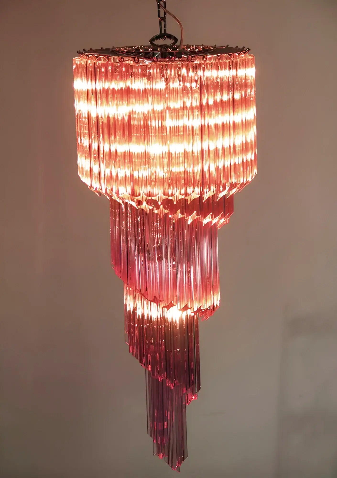 elegant-murano-glass-pink-prism-spiral-chandelier-for-luxury-home-interior-lighting
