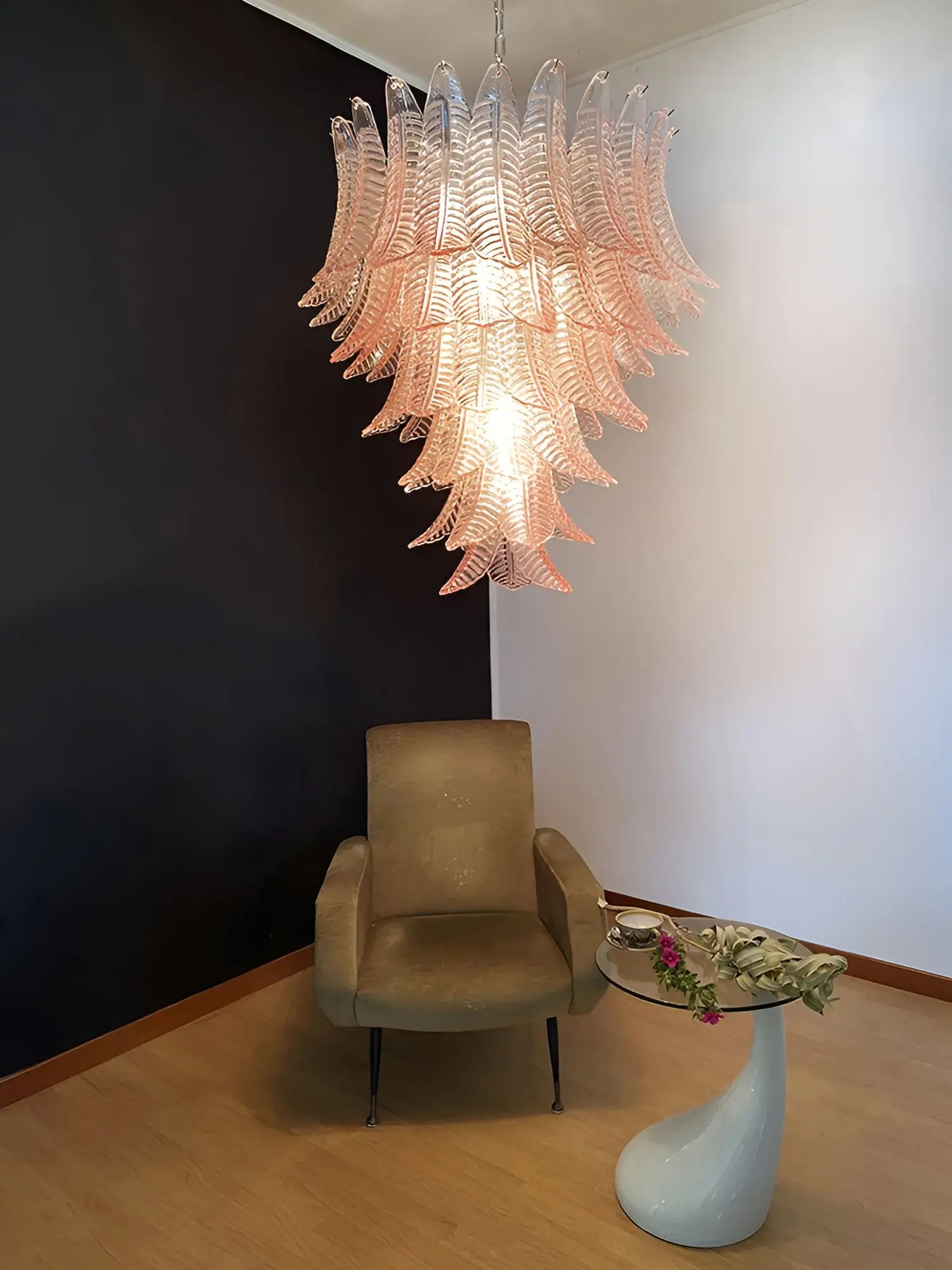 elegant-murano-style-pink-felci-glass-chandelier-for-luxury-living-rooms-and-dining-spaces