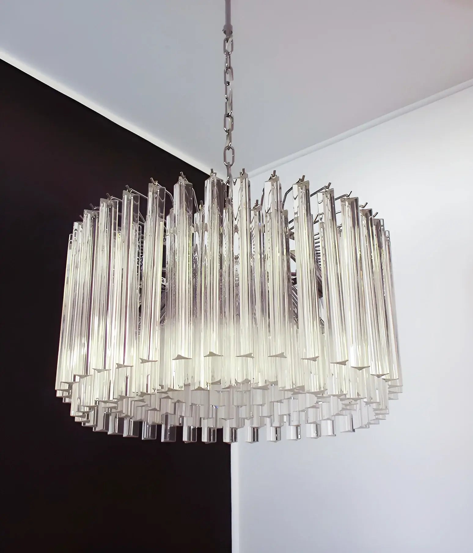 elegant-murano-style-round-crystal-prism-chandelier-for-modern-interiors
